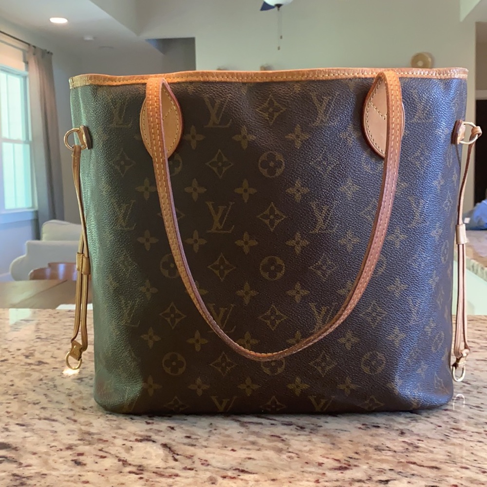 Louis Vuitton Monogram Neverfull MM